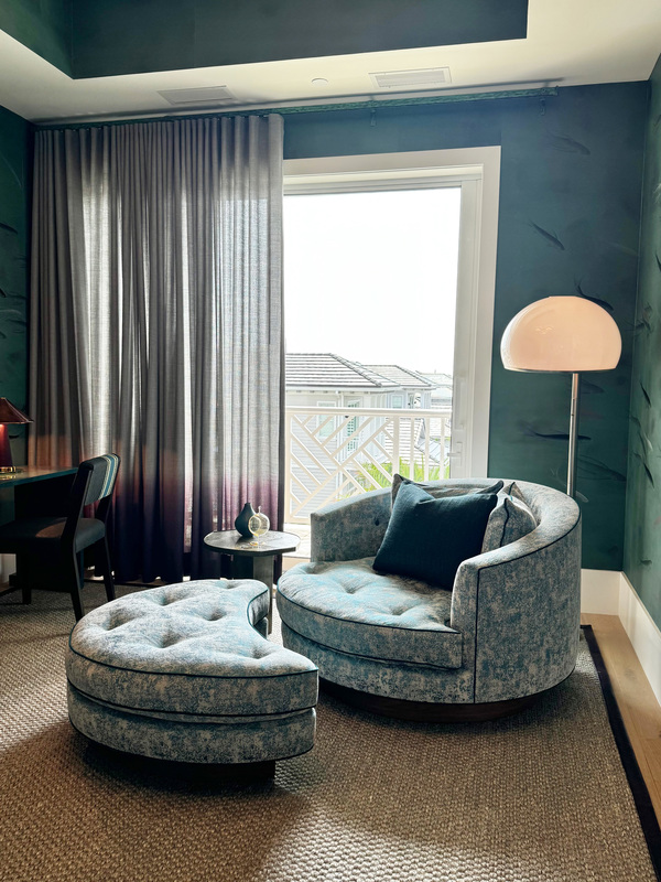 Scoop chair and ottoman install-60-xxx